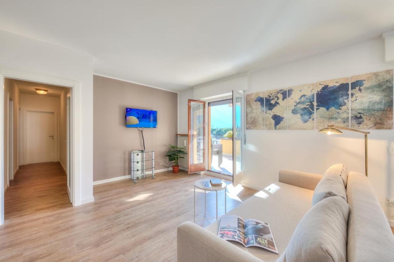 ריבה דל גארדה Antares150M From The Lake - Happy Rentals מראה חיצוני תמונה