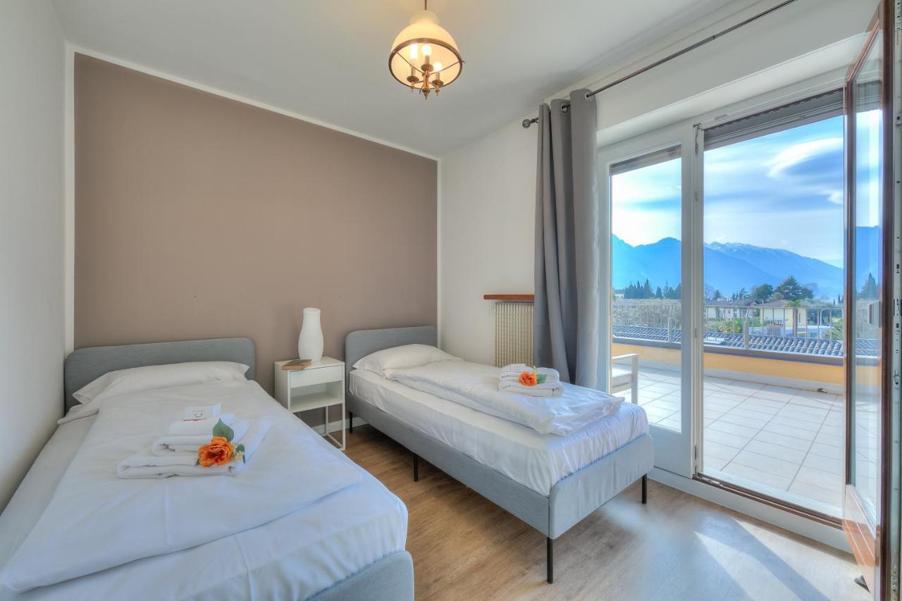 ריבה דל גארדה Antares150M From The Lake - Happy Rentals מראה חיצוני תמונה